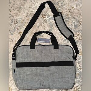 Bagsmart Expandable Carry On Messenger Style Bag